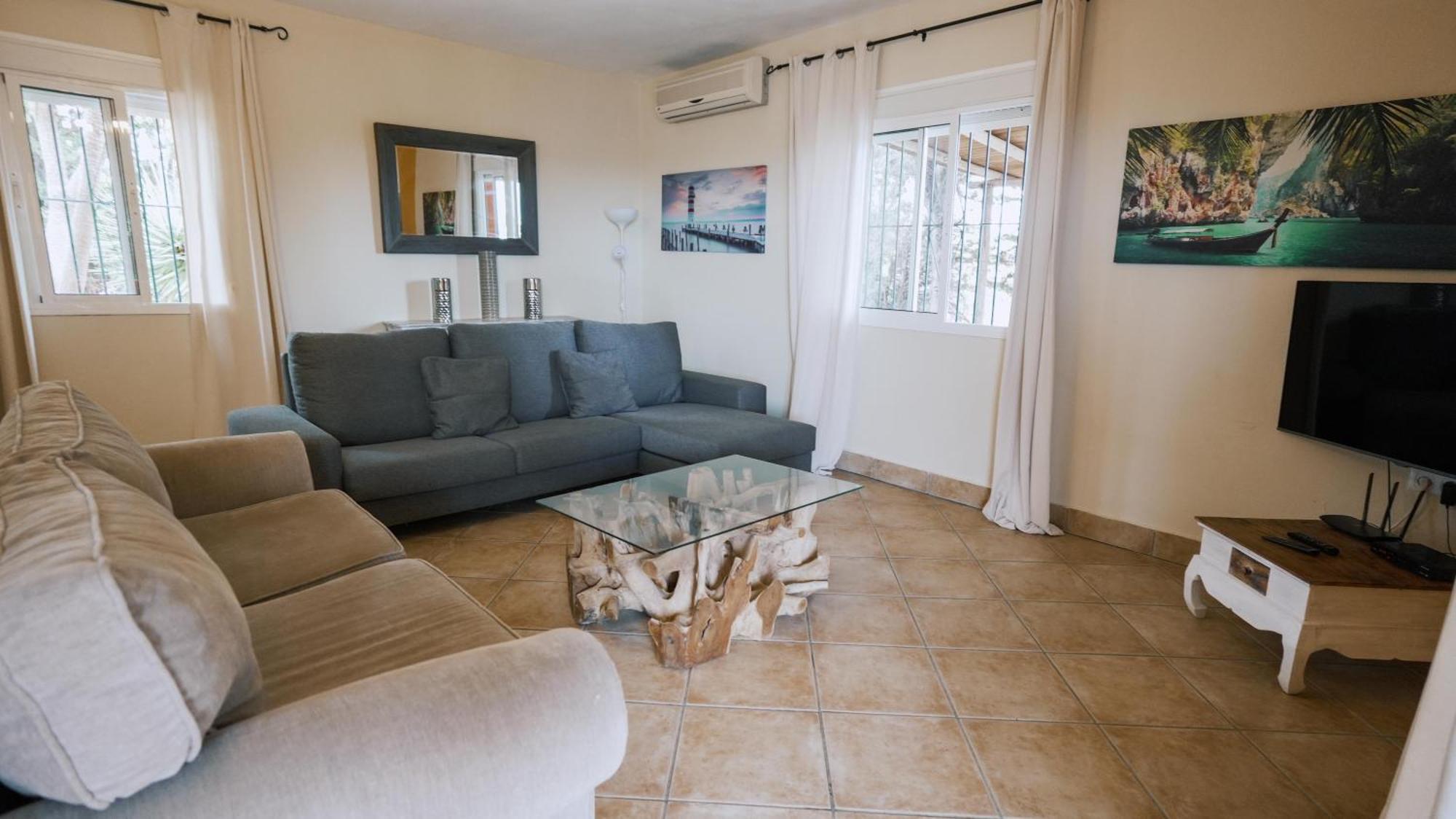 Casa Rural Los Garrovillos By Fontanilla Del Mar Holidays Rentals コニル・デ・ラ・フロンテラ エクステリア 写真
