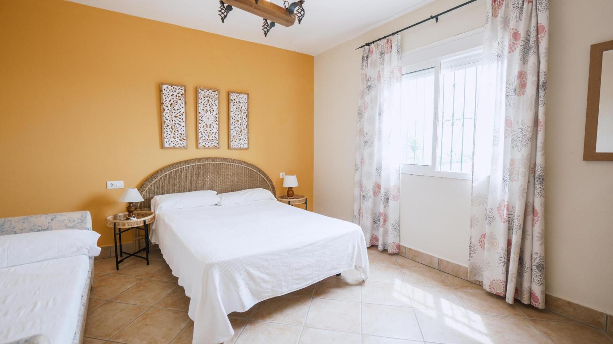 Casa Rural Los Garrovillos By Fontanilla Del Mar Holidays Rentals コニル・デ・ラ・フロンテラ エクステリア 写真