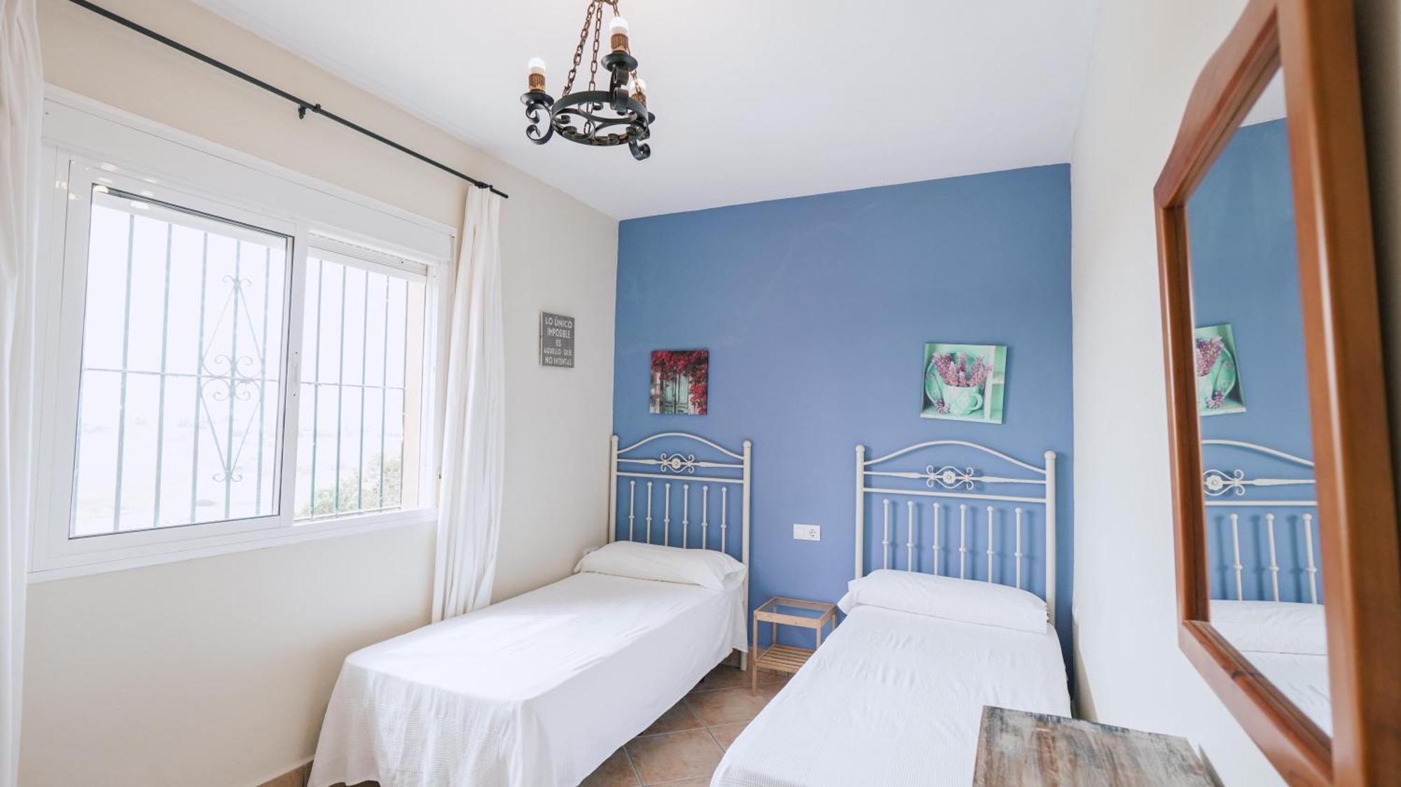 Casa Rural Los Garrovillos By Fontanilla Del Mar Holidays Rentals コニル・デ・ラ・フロンテラ エクステリア 写真