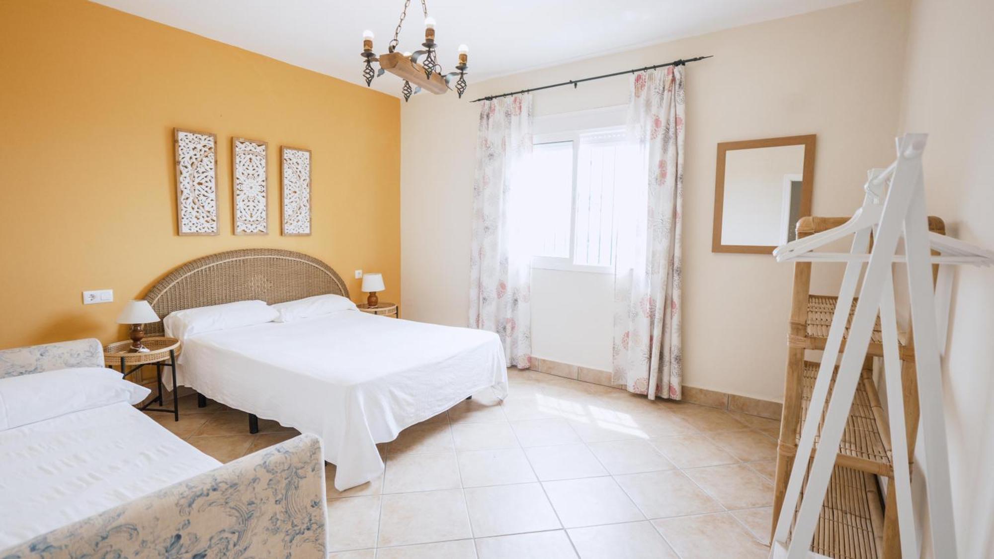 Casa Rural Los Garrovillos By Fontanilla Del Mar Holidays Rentals コニル・デ・ラ・フロンテラ エクステリア 写真